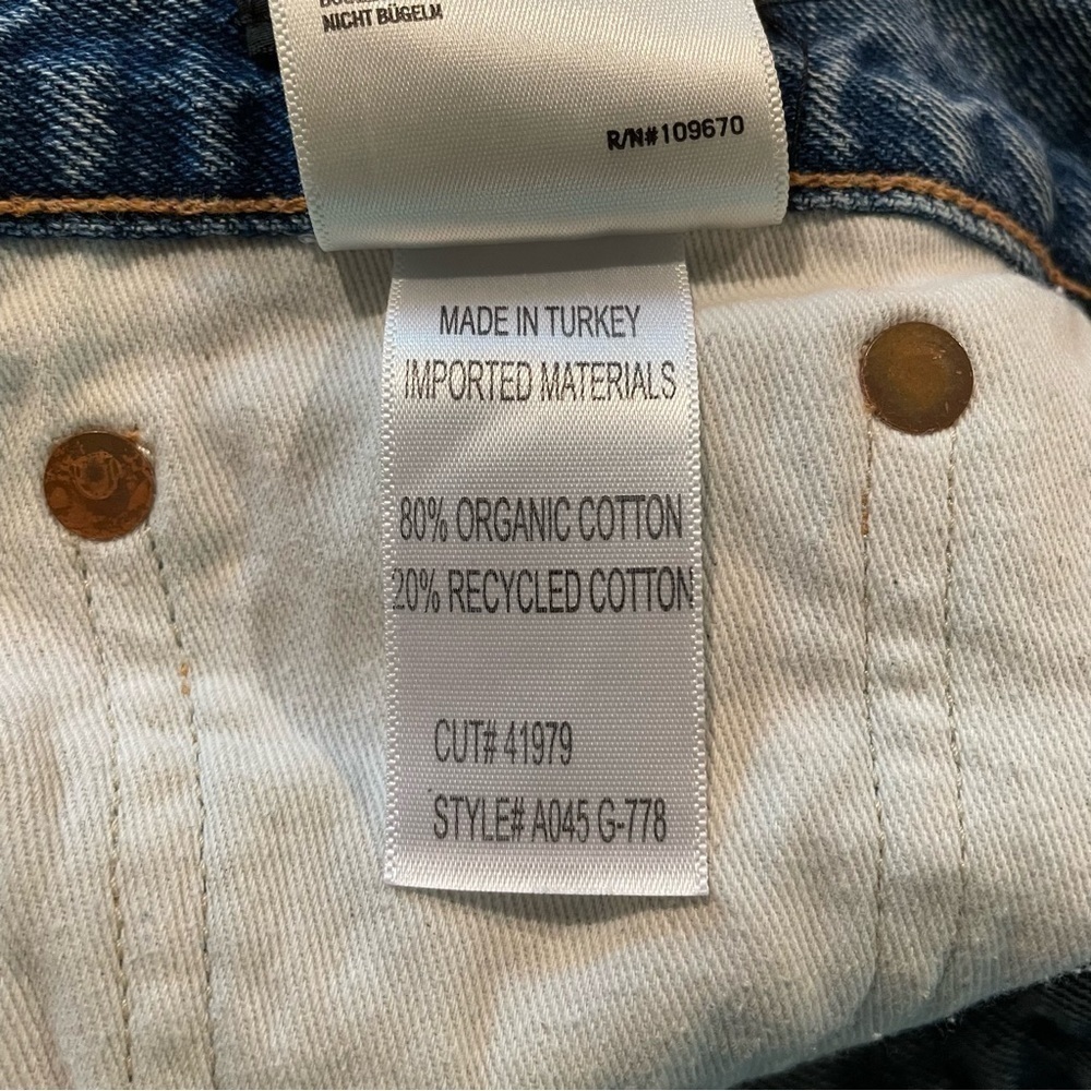 Agolde Jamie High Rise Classic Distressed Jeans in Isolation 27 - Picture 10 of 13